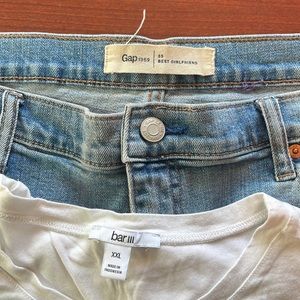 Gap best girlfriend jeans w 33x36 barIII T SHIRT xxl cropped both gently used.